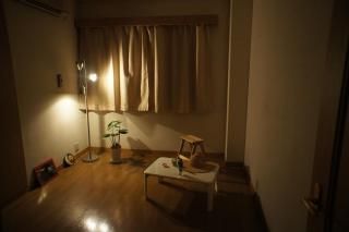 個室 - 【中野】屋上付き tokyo graffitiに掲載された男女2:2のルームシェア} - ルームシェアルームメイト