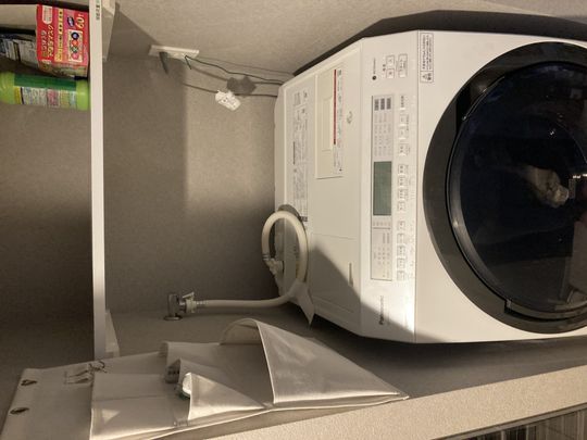 その他 - 【新築】ドラム式洗濯機完備　洗濯乾燥自動} - ルームシェアルームメイト