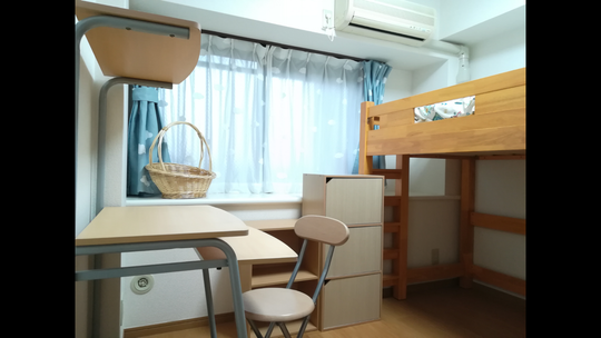 キッチン - 女性限定☆　電動自転車貸し出し　オートロックマンション} - ルームシェアルームメイト