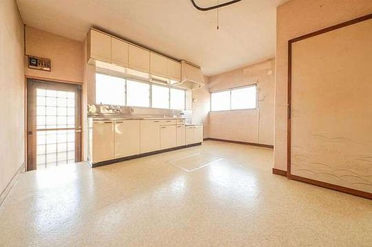 キッチン - 西所沢駅徒歩12分　一戸建て} - ルームシェアルームメイト