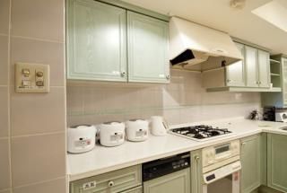 キッチン - 個室有!!人気の中野に新規open!!他} - ルームシェアルームメイト