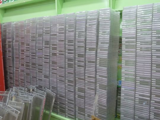 本体 - DVD用のセキュリティケースお譲りします 中古 札幌市 清田区 無料 あげます} - ルームシェアルームメイト