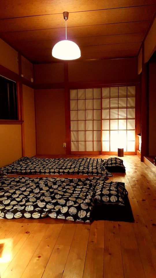 個室 - 【日吉駅】★フリーランスの集うシェアハウス★} - ルームシェアルームメイト