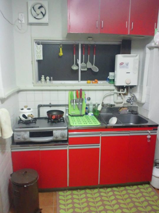 キッチン - JR中野駅徒歩3分！wifi付き女性限定のかわいいお部屋} - ルームシェアルームメイト