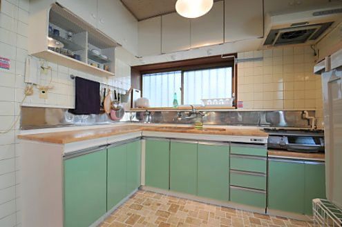 キッチン - 駒沢大学】駅から徒歩6分！大人気ハウスです} - ルームシェアルームメイト