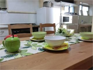 ダイニング - 初期費用無料！個室39,000円～ドミ23,000円～で国際交流。志村三丁目駅5分 大手町駅直通26分} - ルームシェアルームメイト