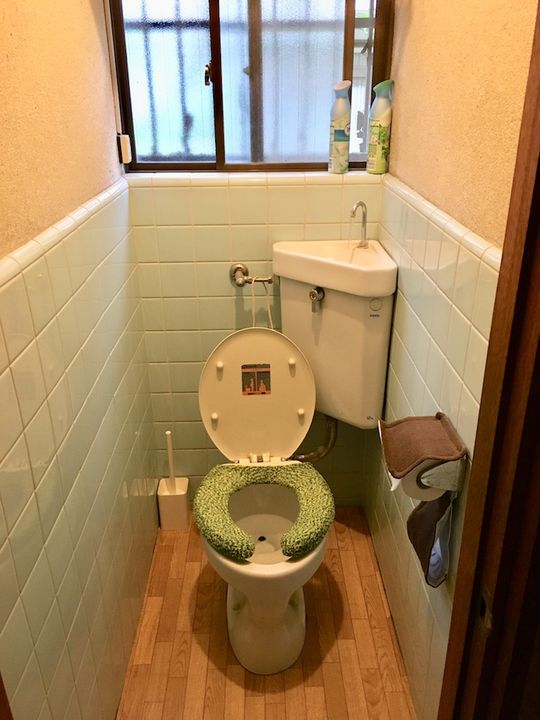 トイレ - 【ルームメイト募集】阿佐ヶ谷駅徒歩5分、家賃5万、家具完備！刺激的な毎日付き！} - ルームシェアルームメイト