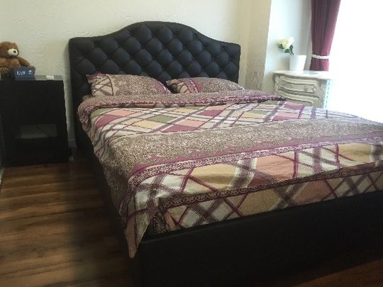 ベッド - リノベマンション家具付き！目黒駅徒歩5分の好立地} - ルームシェアルームメイト