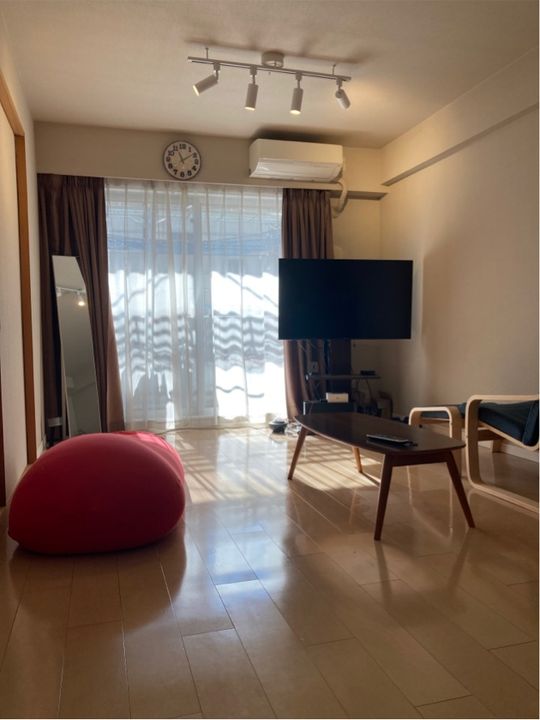 ダイニング - 川崎市高津区【短期2023年３月末まで】渋谷まで30分武蔵新城駅徒歩５、６分　３LDKマンション　賃料￥４００００} - ルームシェアルームメイト