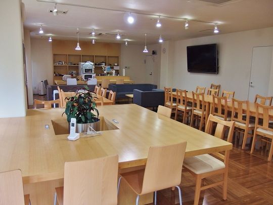 ダイニング - 【留学生・就活生限定！】新宿から電車で25分！留学生の集まるシェアハウス♪「HOUSEみらいへ」} - ルームシェアルームメイト