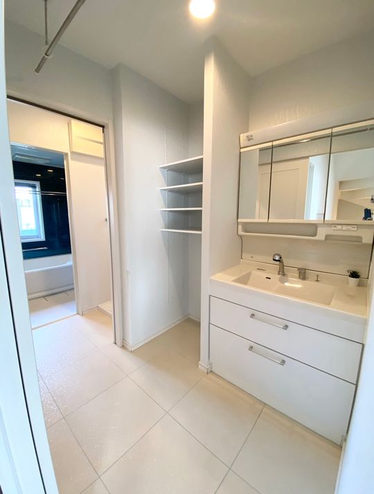 風呂 - テラスハウスのような快適生活♪大田区池上駅徒歩圏内} - ルームシェアルームメイト