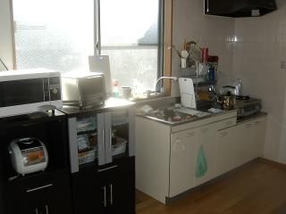 キッチン - 女性専用　2階個室鍵付き角部屋　30,000円} - ルームシェアルームメイト