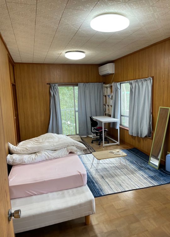 個室 - ペットと暮らしたい、いないけど触れ合いたい　家賃光熱水道ネット込み4.5-5.0万円} - ルームシェアルームメイト