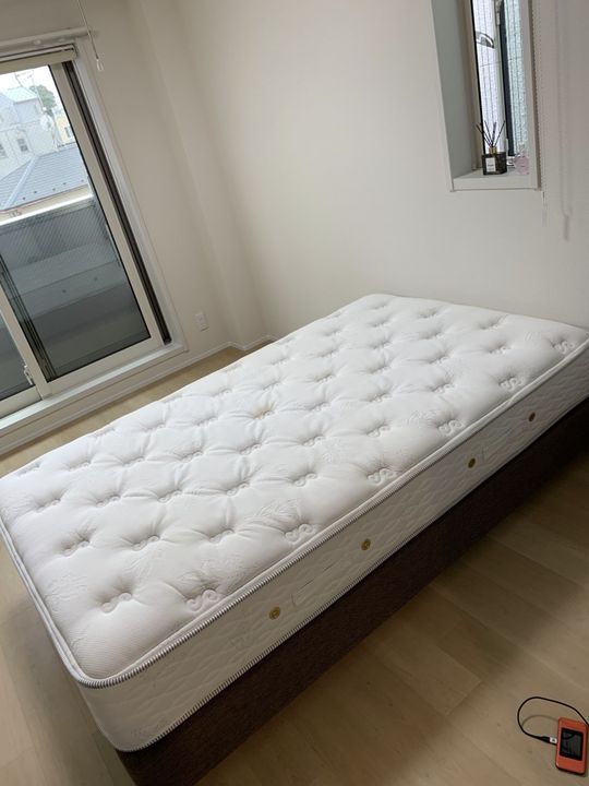 ベッド - 池袋【6万円】新築オートロックマンション} - ルームシェアルームメイト