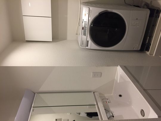 その他 - 【女性限定】ルームメイト募集【横浜市内】} - ルームシェアルームメイト