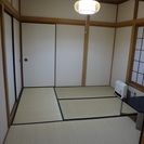 個室 - 四谷三丁目駅徒歩3分、都営地下鉄曙橋徒歩7分　一戸建て1階・2階・3階の各部屋(完全個室)43000円～} - ルームシェアルームメイト