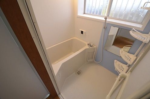 風呂 - 阪急塚口駅徒歩7分☆2015年5月末完成予定} - ルームシェアルームメイト