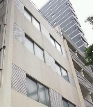 建物 - ★家具家電付きシェアハウス★} - ルームシェアルームメイト