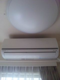 個室 - 『角部屋個室約7.5畳』5駅6路線、大手町・新宿・渋谷直通、錦糸町徒歩、丸の内・銀座・上野自転車圏} - ルームシェアルームメイト