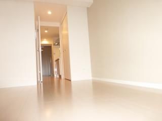 個室 - 環境抜群の京橋で新生活始めませんか？京橋は♪ええとこだっせ♪♪いらっしゃい♪♪♪} - ルームシェアルームメイト