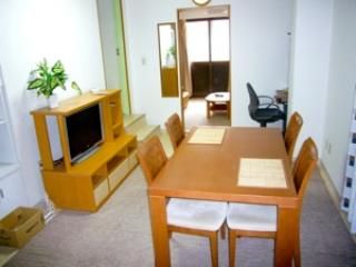 リビング - 浅草（蔵前駅）から徒歩1分！！} - ルームシェアルームメイト