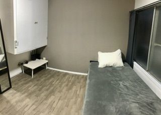 リビング - 池尻大橋8分　ワンルーム　短期(5/14から2週間程、期間相談可)} - ルームシェアルームメイト