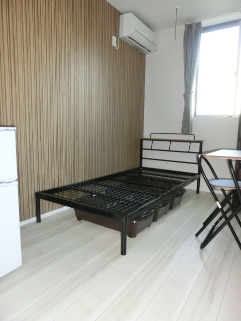 個室 - 築浅★未入居★女性限定シェアハウスのご紹介です！} - ルームシェアルームメイト