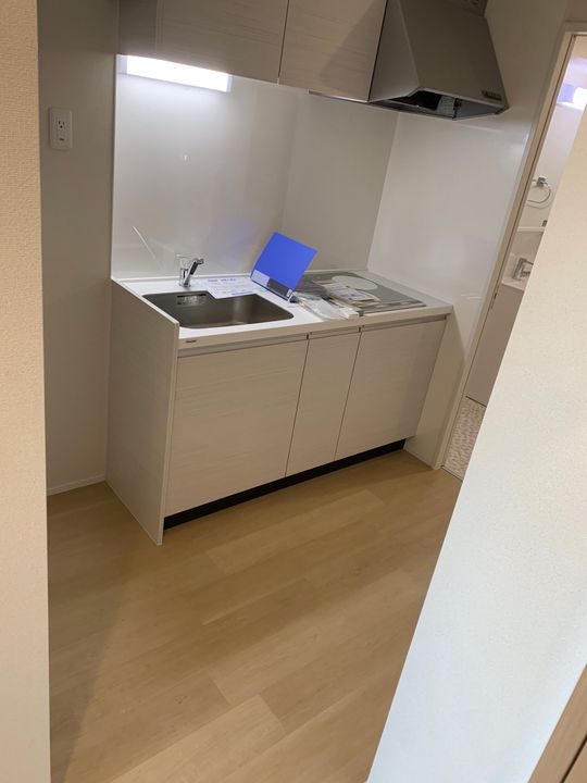 キッチン - 池袋【6万円】新築オートロックマンション} - ルームシェアルームメイト