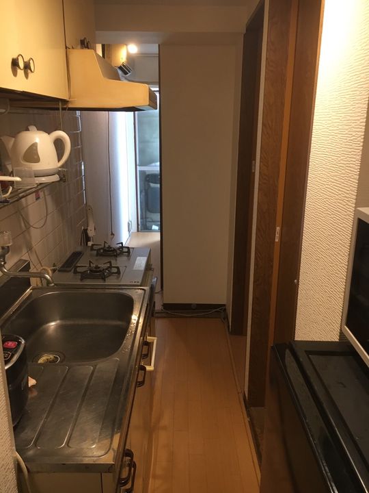 キッチン - ★〜駅から5分でシェアハウス、利便抜群な山手線、空きがでました〜} - ルームシェアルームメイト