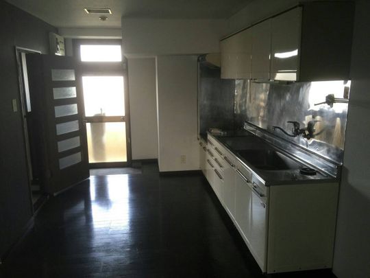 キッチン - シェアメイト大募集(*^^*)♥ 誰でもwelcome(^-^)♥} - ルームシェアルームメイト