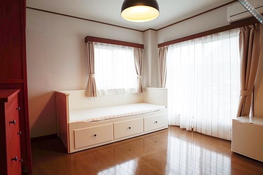 キッチン - 新宿近い！！中野のアットホームなシェアハウスで入居者募集中！！初期費用は家賃だけ！！} - ルームシェアルームメイト