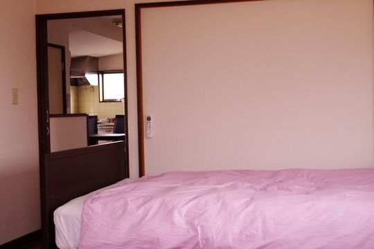 個室 - ペット共生　禁煙シェアハウス　瑞江駅徒歩9分【家賃は39,000円～。水道・インターネット・光熱費込み】} - ルームシェアルームメイト