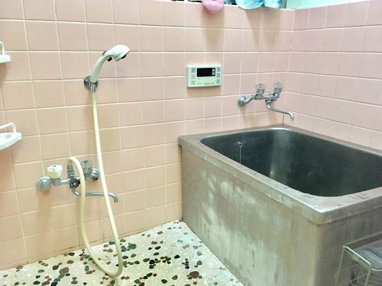 風呂 - 光熱費込み3.5万円!! 荻窪駅北口徒歩6分ドミトリー4人} - ルームシェアルームメイト