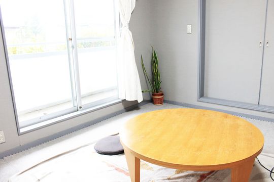 リビング - 京王井の頭線『西永福駅』徒歩6分!オシャレな一戸建て!} - ルームシェアルームメイト