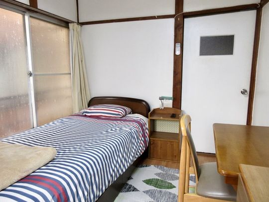 キッチン - 代々木屋駅まで6分} - ルームシェアルームメイト