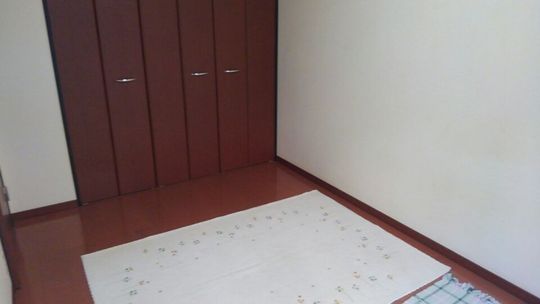 個室 - 快適、綺麗、横浜、東京へのアクセス抜群} - ルームシェアルームメイト