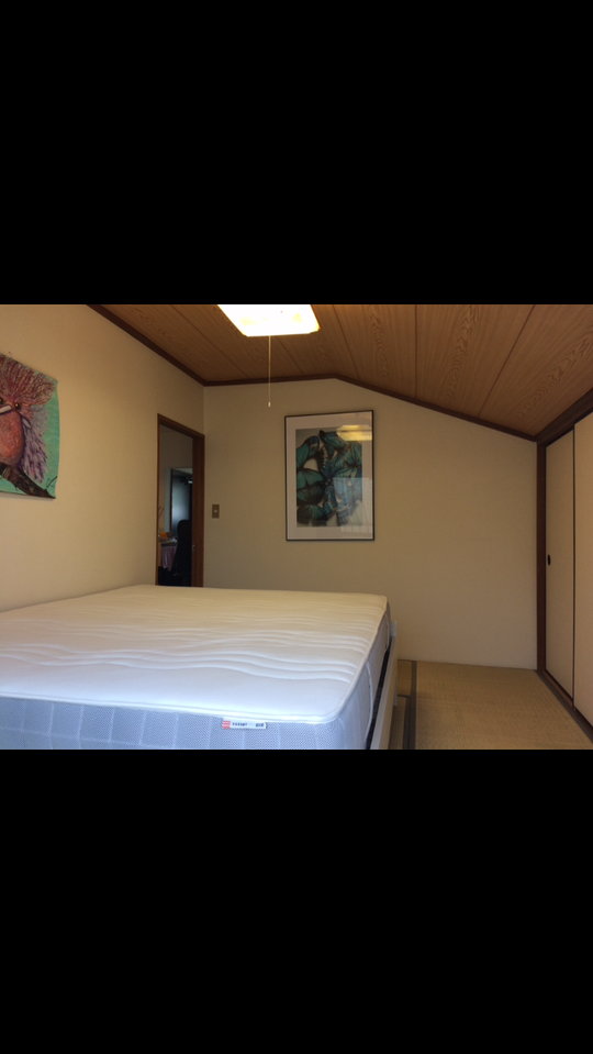 個室 - 東急東横線 「日吉駅 」徒歩2分 3階 角部屋 マンション} - ルームシェアルームメイト