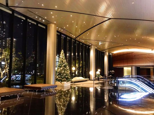 建物 - 中央区築浅駅近高級タワーマンション} - ルームシェアルームメイト