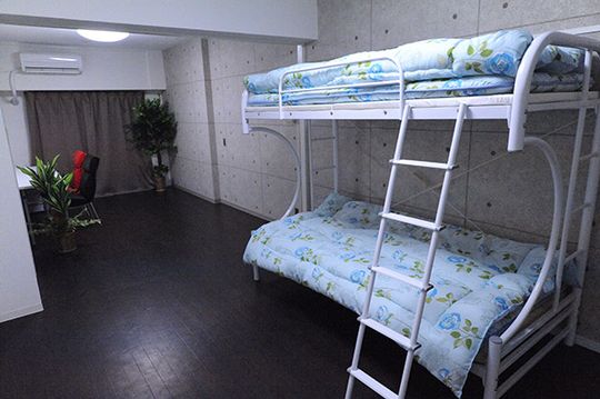 その他 - ★梅田・三宮へのアクセス良好なJ&Fハウス関西２ 初回賃料無料&賃料割引キャンペーン実施中★} - ルームシェアルームメイト