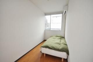 個室 - 山手線大塚徒歩7分、個室、59000円光熱費コミコミ、女性限定！} - ルームシェアルームメイト