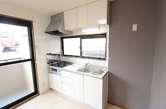 キッチン - 2LDKで私1人で住んでおります！一部屋お貸しします} - ルームシェアルームメイト