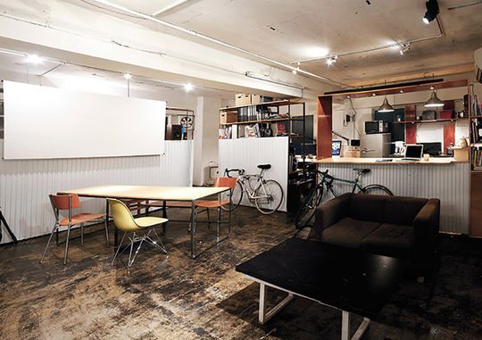 ダイニング - 銀座でシェアオフィス、スタジオ、アトリエ 【OKEYA】} - ルームシェアルームメイト