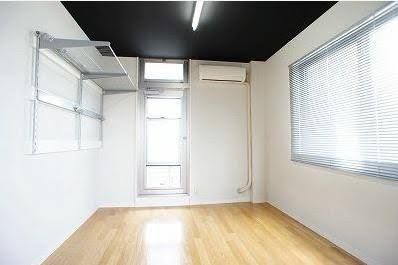 個室 - 自転車で渋谷10分 新宿15分} - ルームシェアルームメイト