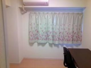 個室 - 徒歩で目黒駅から3分のマンション} - ルームシェアルームメイト