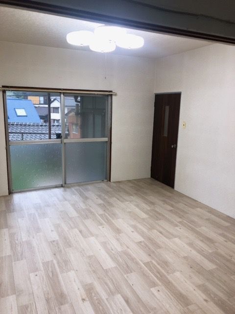 ダイニング - 長崎市本尾町の戸建} - ルームシェアルームメイト