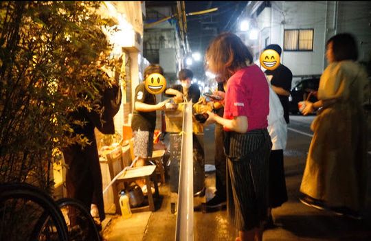 シェアメイト - 【お米とお酒付きシェアハウス】池袋。あと女性一名募集中} - ルームシェアルームメイト