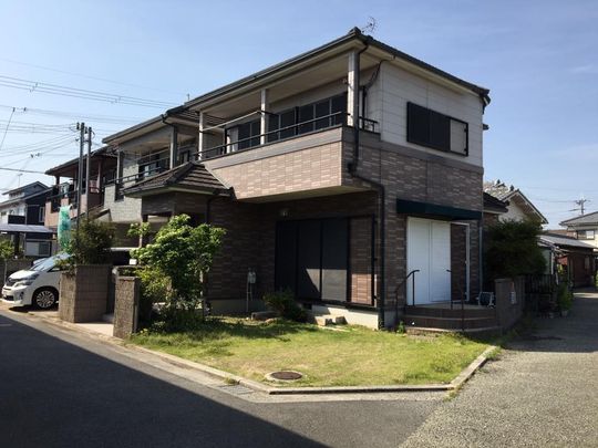 建物 - 高砂市一軒家です} - ルームシェアルームメイト