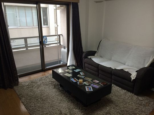 ダイニング - 『即入居可能』下町で落ち着いてます。*利便性有} - ルームシェアルームメイト