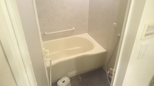 風呂 - 猫可 ペット可 東京都 葛飾区 新小岩駅 徒歩4分 マンション 女性、非喫煙者のみ 個室 貸します} - ルームシェアルームメイト