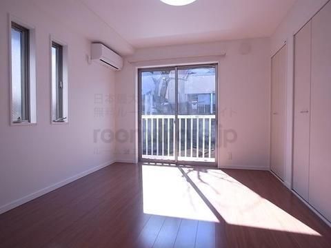 個室 - 新規OPENにつき、キャンペーン実施中!西川口駅徒歩4分　鍵付き、広々とした個室} - ルームシェアルームメイト